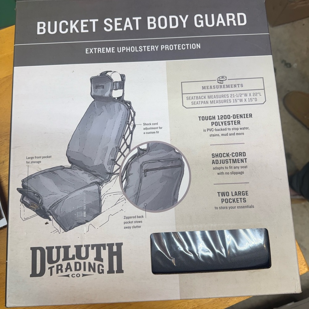 Duluth Trading Co Seat Protector in Black